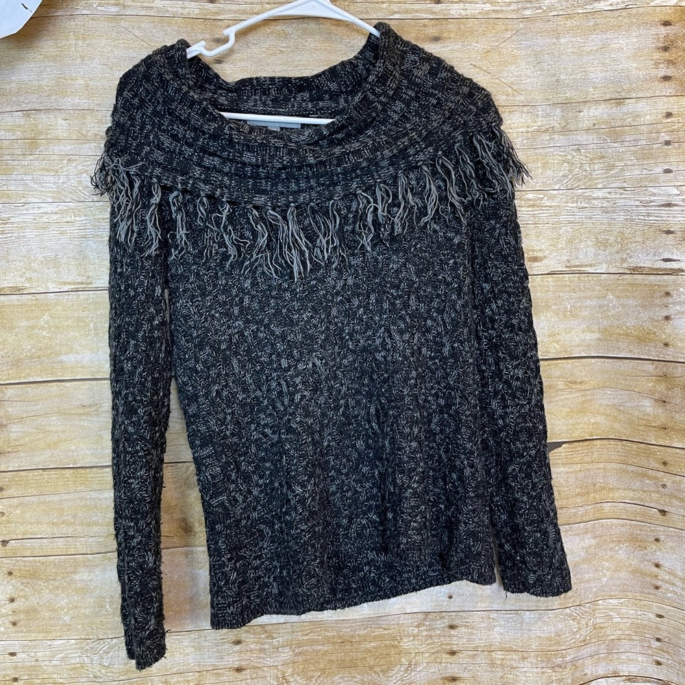 NY Collection Fringe sweater 🛍